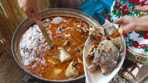 Mâncare tradițională în Letea
